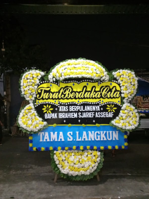 Papan Bunga Duka di Bojongraharja